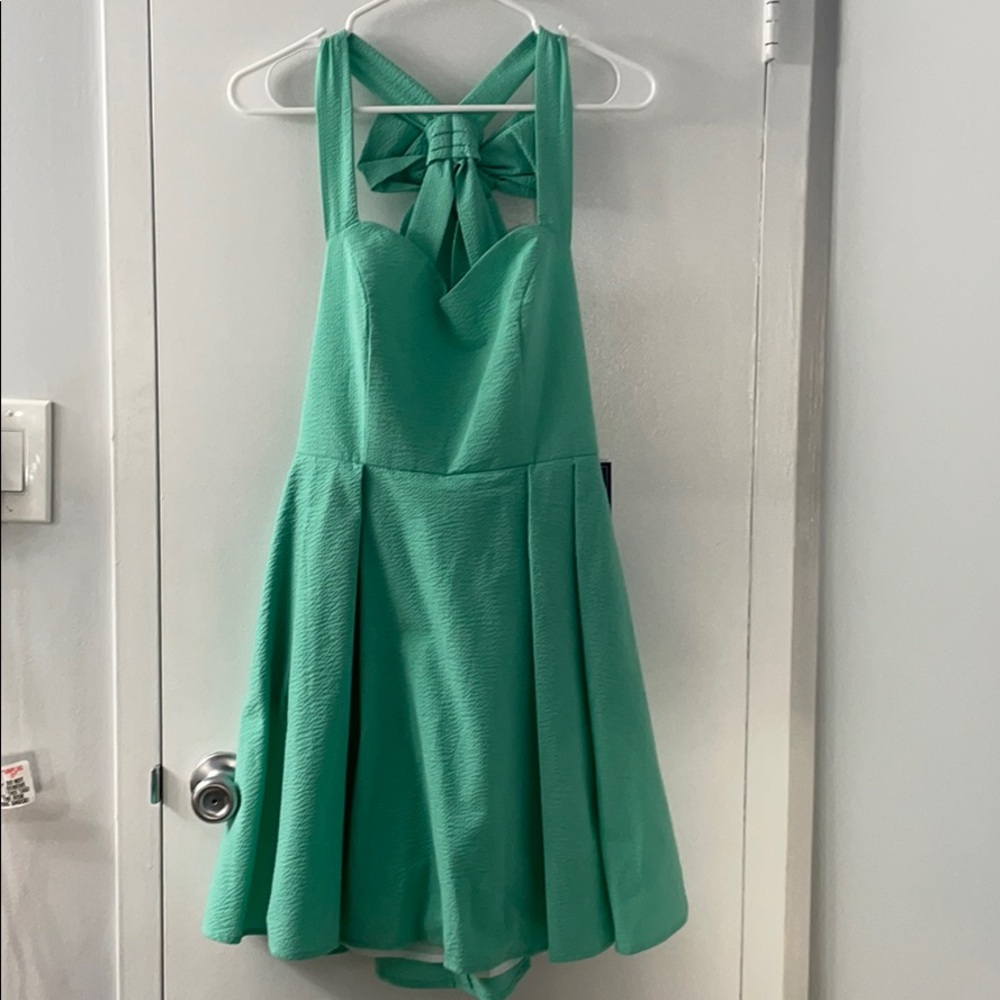 Seafoam green seer sucker dress.